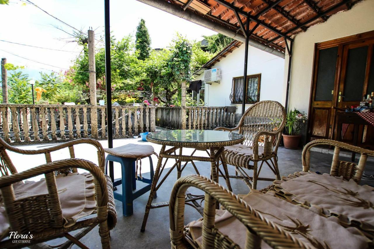 Flora'S Guesthouse 'The Fir Gate' Gjirokastër Exteriér fotografie